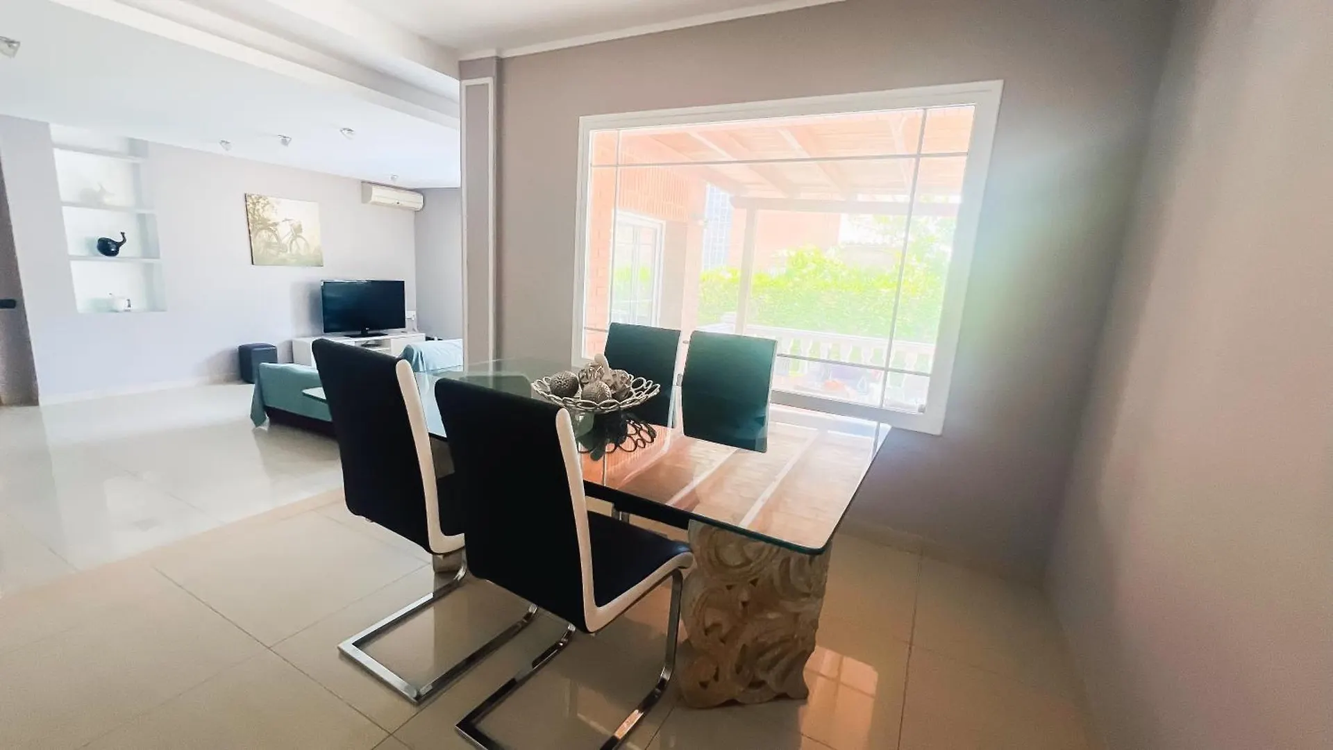 Casa Grande Con Piscina Para Familias 马拉加 0*,  西班牙