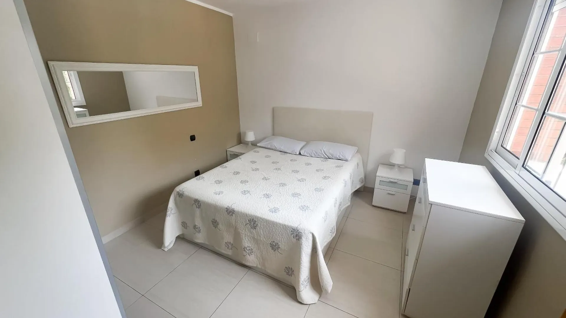 Casa Grande Con Piscina Para Familias 马拉加 0*,  西班牙